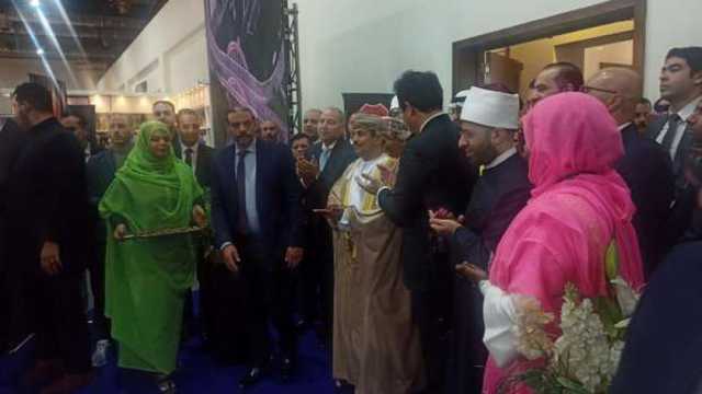 وزير الثقافة يفتتح معرض القاهرة الدولي للكتاب الـ56.. ويستقبل الجمهور غدا