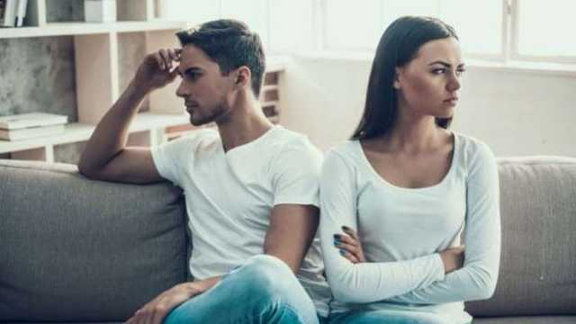 5 أبراج تميل إلى العودة بعد الانفصال العاطفي.. «عندهم حنين للماضي»