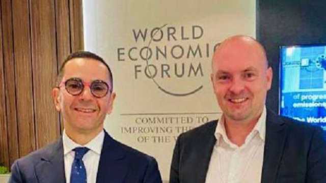 وزير الاستثمار يدعو شركة دنماركية لإنشاء مصنع توربينات للرياح في قناة السويس
