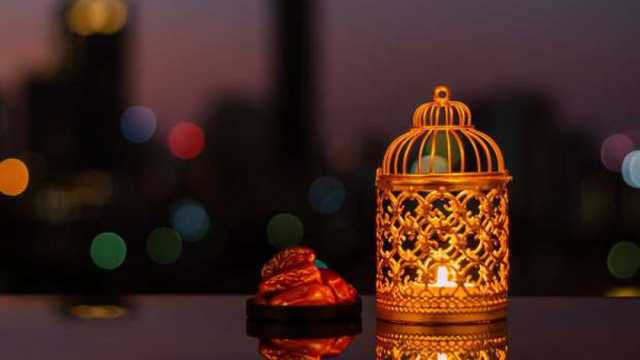 إمساكية رمضان كاملة.. مواعيد السحور والإفطار ومواقيت الصلاة