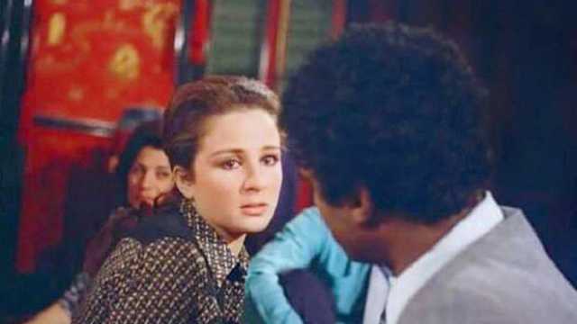 في ذكرى ميلادها.. سر محاولة أحمد زكي الانتحار بسبب نجلاء فتحي