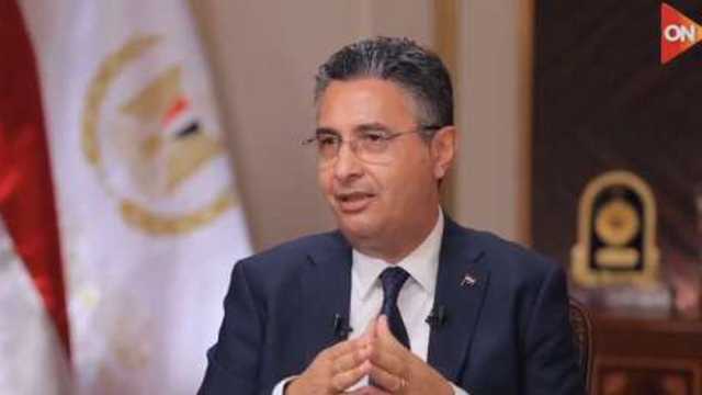 «التموين»: توريد كميات القصب المقررة لمصنع سكر أبو قرقاص بعد إعادة تشغيله