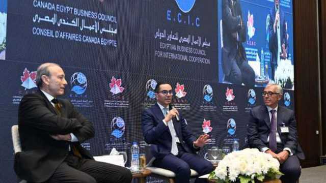 وزير الاستثمار: نعمل على تبني آليات فعالة لتنمية التجارة الخارجية