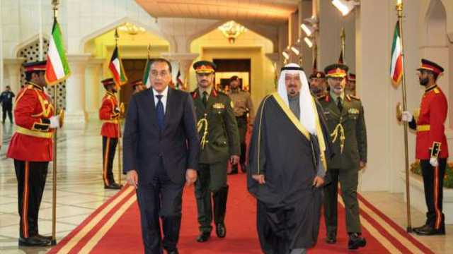رئيس الوزراء يغادر الكويت بعد انتهاء زيارته الرسمية