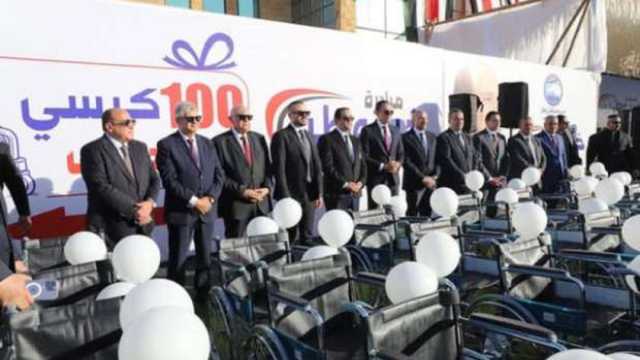 «مستقبل وطن» يقدم 50 رحلة عمرة مجانية و50 كرسيا متحركا في جولته بالفيوم