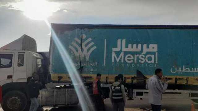 عضو بالتحالف الوطني يعلن دخول قافلة المساعدات الإنسانية إلى غزة