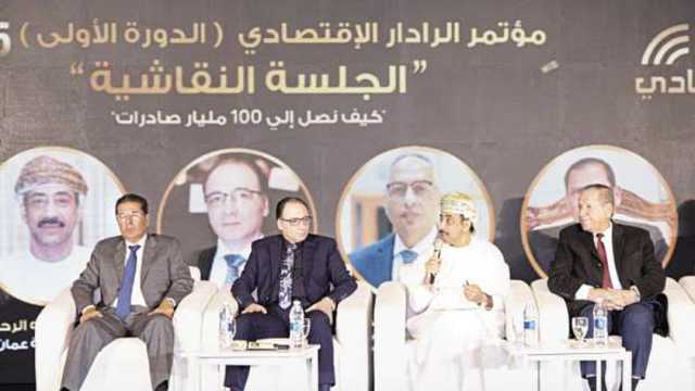 اقتصاديون: القيادة السياسية تدعم الوصول بحجم الصادرات المصرية إلى 100 مليار دولار