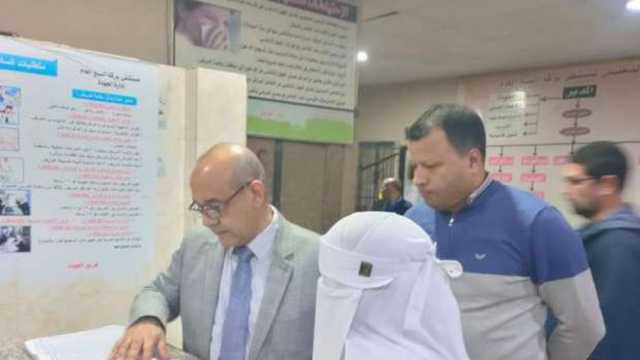وكيل «صحة المنوفية» يوجه بزيادة العيادات المسائية في مستشفى بركة السبع