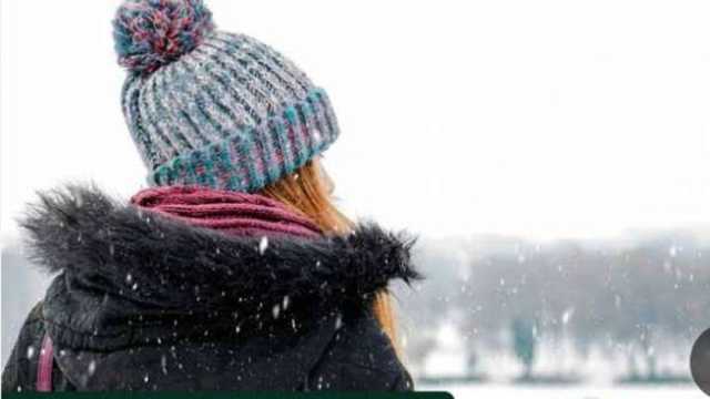 كيف يؤدي البقاء بالمنزل في الشتاء إلى نقص فيتامين د؟