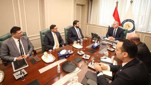 وزير البترول يبحث مع مستثمرين سعوديين فرص التعاون في عدة مجالات