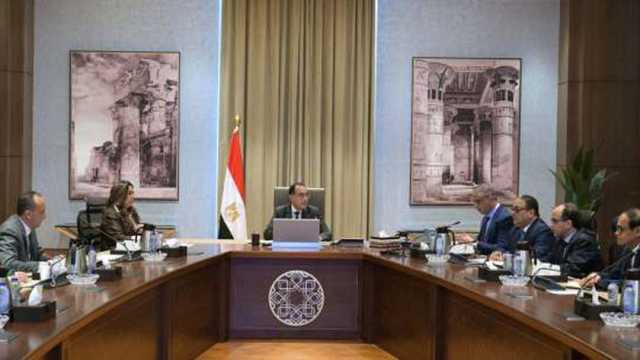 1201 مشروع ضمن «حياة كريمة» ومراكز لتنمية الأسرة.. قطار التنمية في الفيوم لا يتوقف