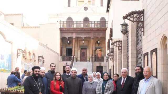 وفد «دينية النواب» يزور جامع عمرو بن العاص ومجمع الأديان بالقاهرة