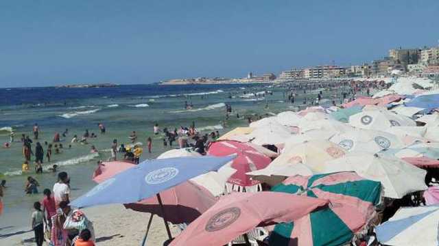 بعد تنفيذ أعمال حماية لها.. الإسكندرية تُعيد 7 شواطئ إلى الخدمة في صيف 2025