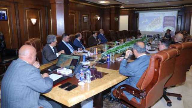 وفد من المنظمة البحرية الدولية يزور الإسكندرية لبحث سبل تطوير المواني