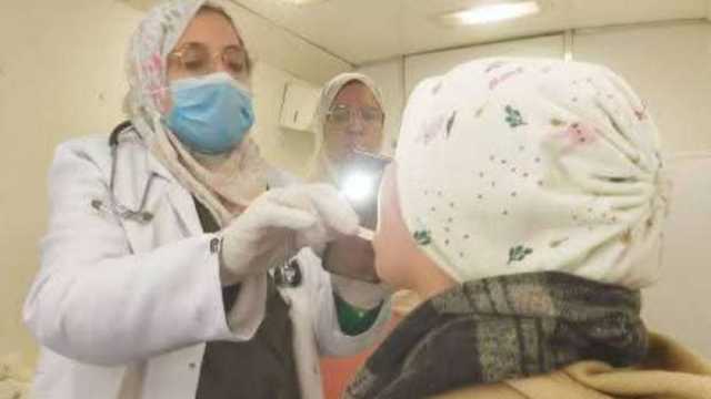 الكشف على 1280 مريضا في قافلة طبية مجانية بالعاشر من رمضان