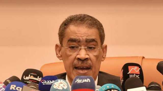 ضياء رشوان: تشرفت بالمشاركة في لقاء مناقشة آليات إثراء الحياة السياسية