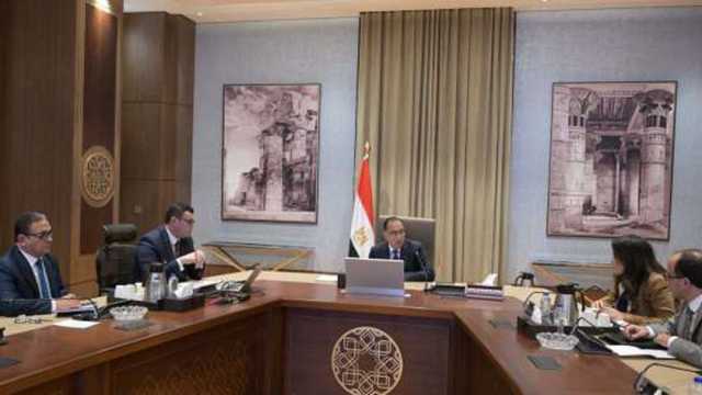 رئيس الوزراء يستعرض إجراءات طرح الفرص الاستثمارية بالعملتين المحلية والأجنبية