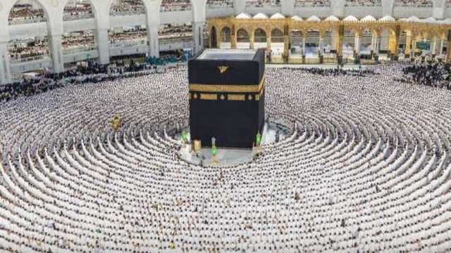 ‎جدول أئمة الحرم المكي هذا الأسبوع 1446.. اعرف التفاصيل