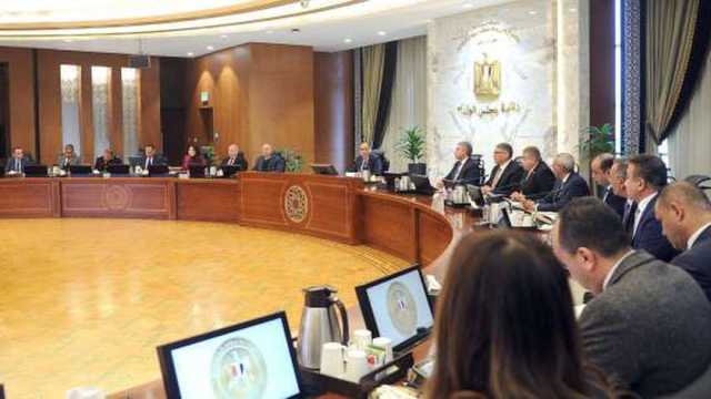 الحكومة تعتمد أمر الإسناد للشركات في 64 مشروعا لوزارات الإسكان والنقل والثقافة