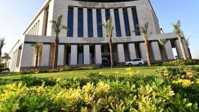 «الإسكان»: طرح محال للبيع بمدينتي العبور والعلمين الجديدتين