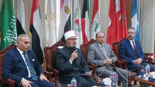 مفتي الجمهورية للمواطنين: احذروا التواصل مع المنصات الرقمية المجهولة