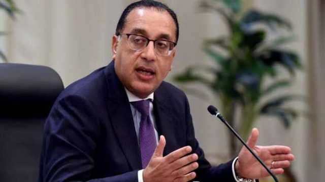 رئيس الوزراء يهنئ وزير الداخلية بعيد الشرطة