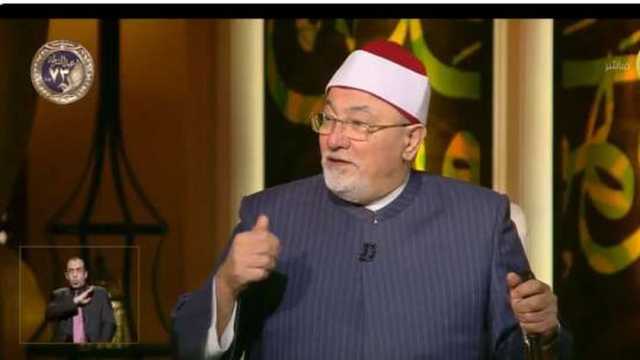 خالد الجندي: نعم الله الباطنة تحيط بنا ولا نراها