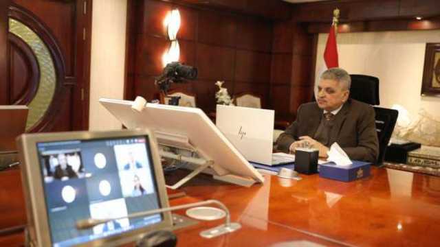 الفريق أسامة ربيع: توقعات بعودة الملاحة إلى طبيعتها في قناة السويس الشهر المقبل