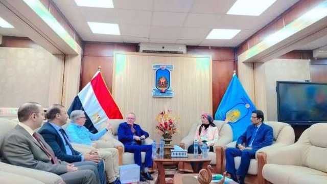 جامعة الأقصر تستقبل سفير التشيك لتعزيز الروابط التعليمية