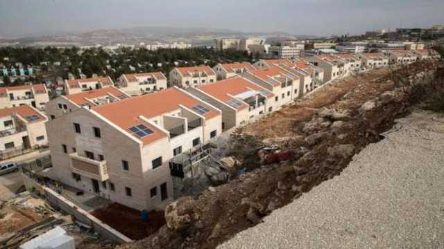 إعلام إسرائيلي: طرح مخططات لبناء بؤر استيطانية في القدس تضم 1100 وحدة جديدة