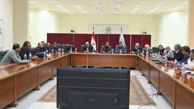 رئيس جهاز العاشر يبحث خطط تطوير منظومة الصرف الصحي