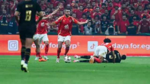 عاجل| تأكد غياب 4 نجوم عن مباراة قمة الأهلي والزمالك.. «ضربة رباعية»