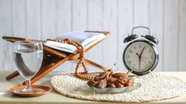 استمتعي بعبادة رمضان ووقتك.. نصائح لتوفير وقت المطبخ وتخصيصه للعبادة