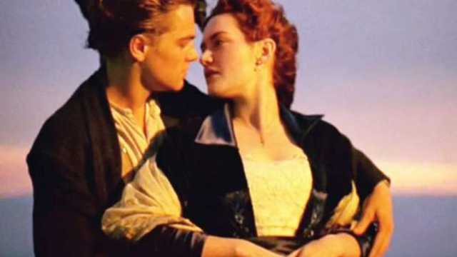 عشاق فيلم تيتانيك يكتشفون خطأ في الفيلم بعد مرور 28 عاما على عرضه
