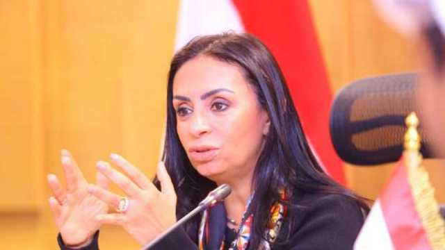 وزيرة التضامن توجه الهلال الأحمر المصري بكثيف جهود إنفاذ المساعدات إلى غزة