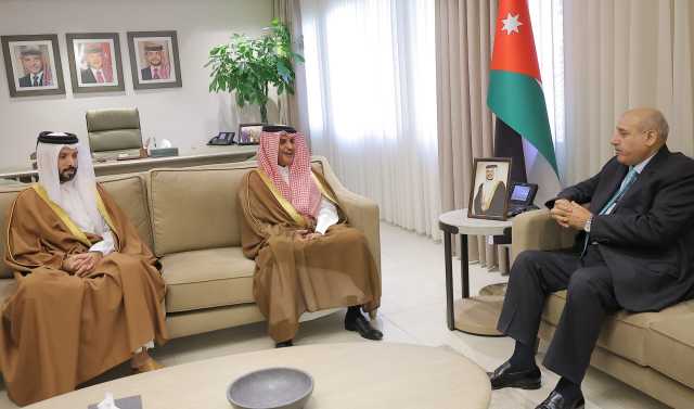 القاضي يلتقي السفير القطري