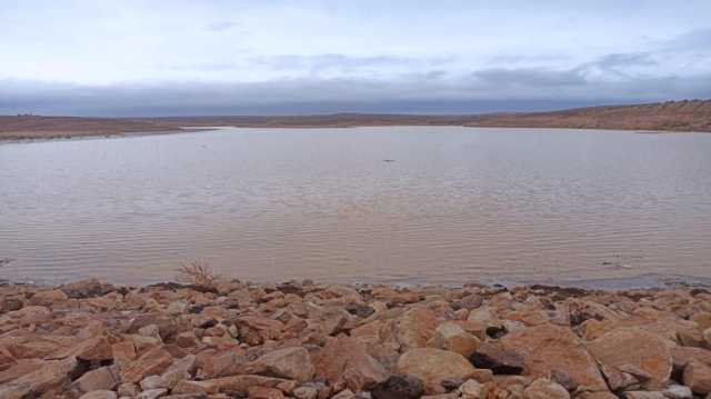 تنفيذ أعمال حماية في سد الوحيدي