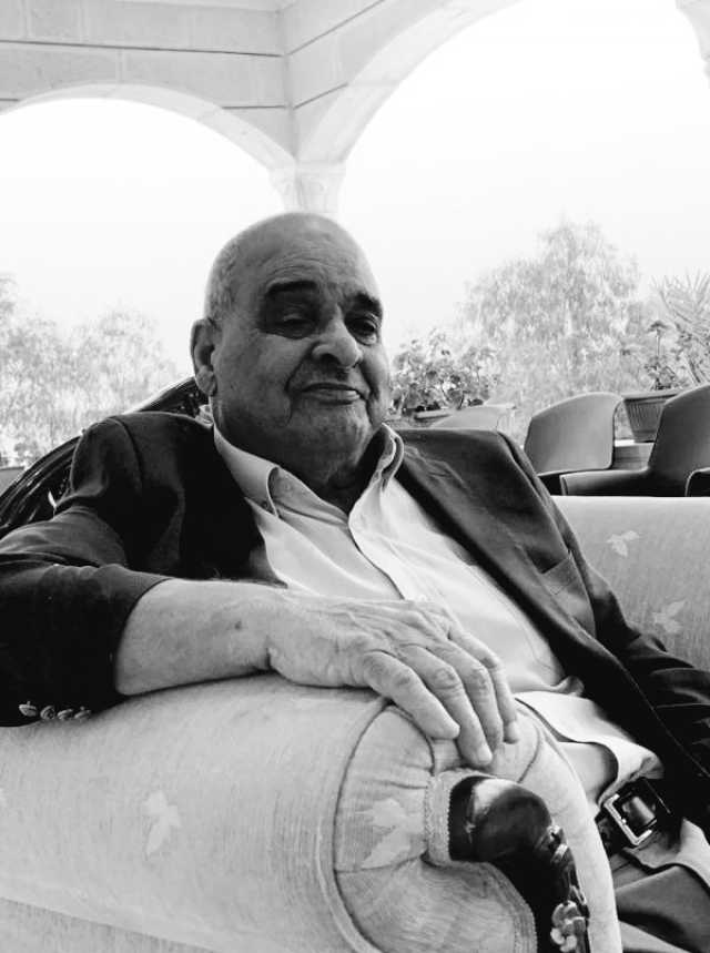 الوزير الأسبق الشيخ جمال حديثه الخريشا (أبو حديثة) في ذمة الله