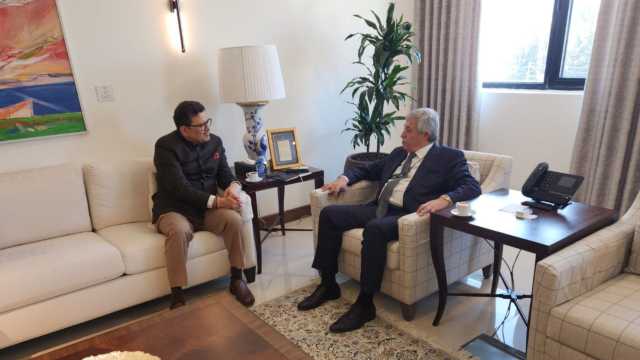 الأردن والهند تبحثان تعزيز التعاون في قطاع النقل لتطوير التجارة والسياحة