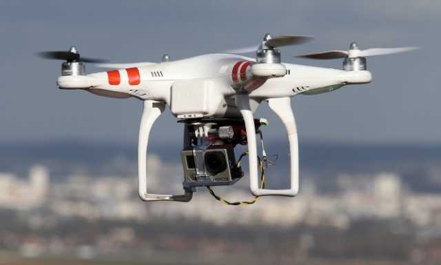 الحكومة تقرر تعديل رسوم الطيران وتنظيم الطائرات بدون طيار