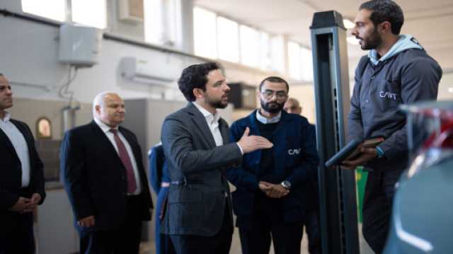 عاجل | ولي العهد يفتتح حاضنة أعمال في فرع الإناث لكلية التدريب المهني المتقدم بإربد