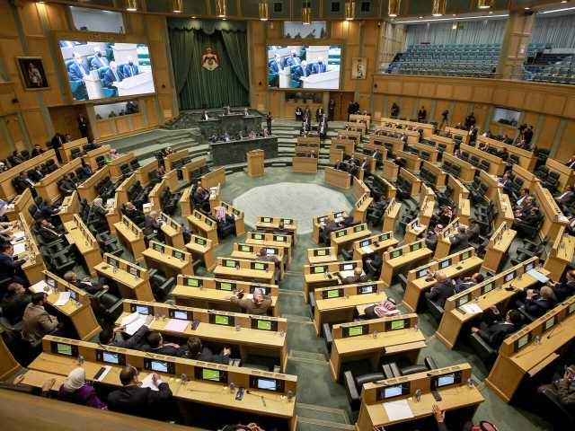 بالوثيقة..نواب يوقعون مذكرة تطالب بمناقشة ملف مستخدمي «الخدمة المدنية» في الأمن العام