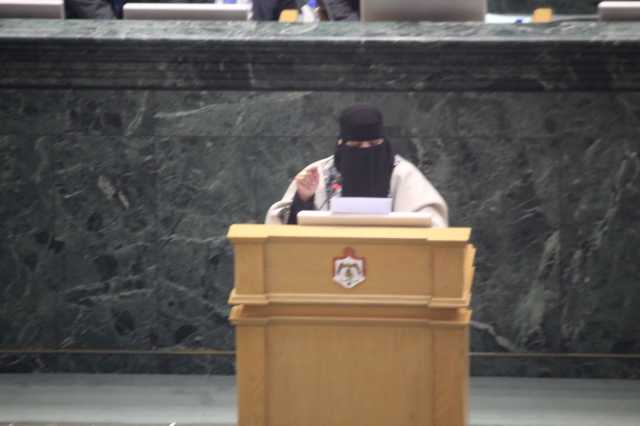 النائب فليحة خضير للحكومة :”إِنَّ اللَّهَ يَأْمُرُكُمْ أَنْ تُؤَدُّوا الأمَانَاتِ إِلَى أَهْلِهَا ۖ وَإِذَا حَكَمْتُم بَيْنَ النَّاسِ أَن تَحْكُمُوا بالعدل”