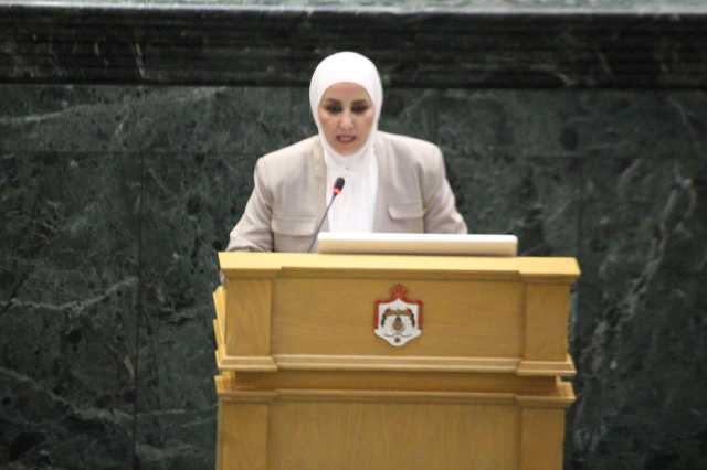النائب رانيا أبو رمان تدعو لموازنة تعكس رؤية الملك