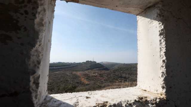 إسرائيل ترسل مبعوثًا للتعاون الاقتصادي مع لبنان