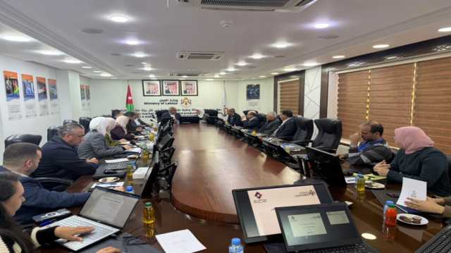 العمل” و”الاقتصاد الرقمي” تطلقان مشروع التحول الرقمي الشامل لأتمتة الخدمات
