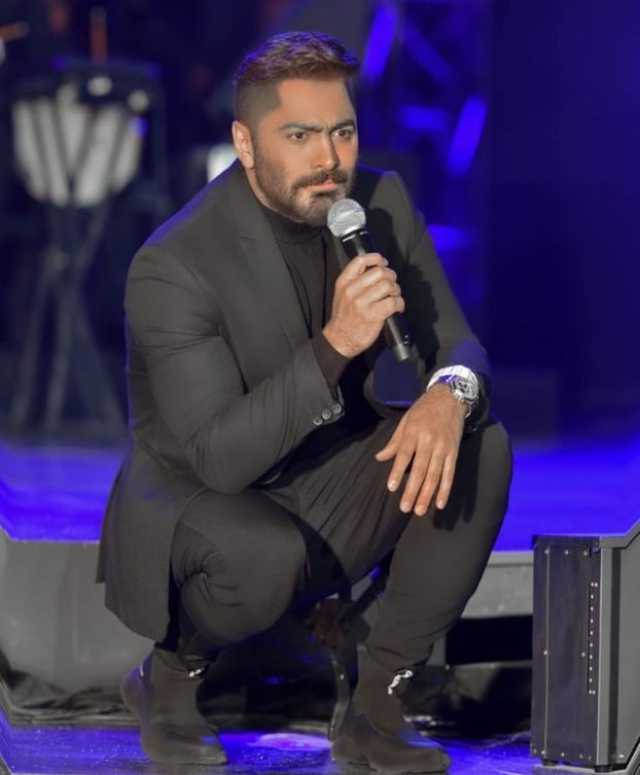 تامر حسني يُجرى عملية جراحية جزئية في الكلى ويطمئن جمهوره