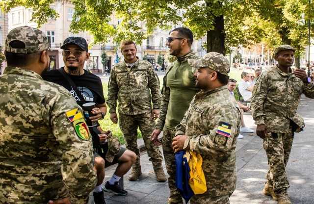 نوفوستي: مرتزقة برازيليون ينضمون رسميا للحرس الوطني الأوكراني