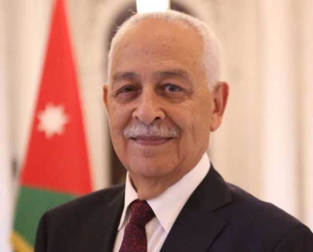 عاجل | العيسوي يفتتح مدرستين نموذجيتين حي المطار واليادودة