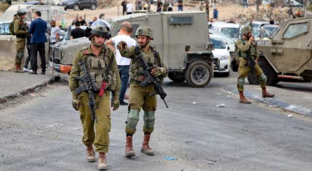 الاحتلال يطار فلسطينيا بمحافظة طوباس